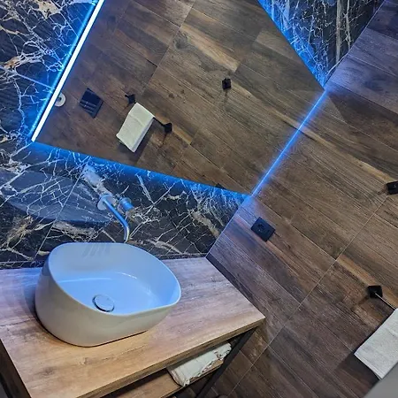 Ancor Oda ve Kahvaltı *